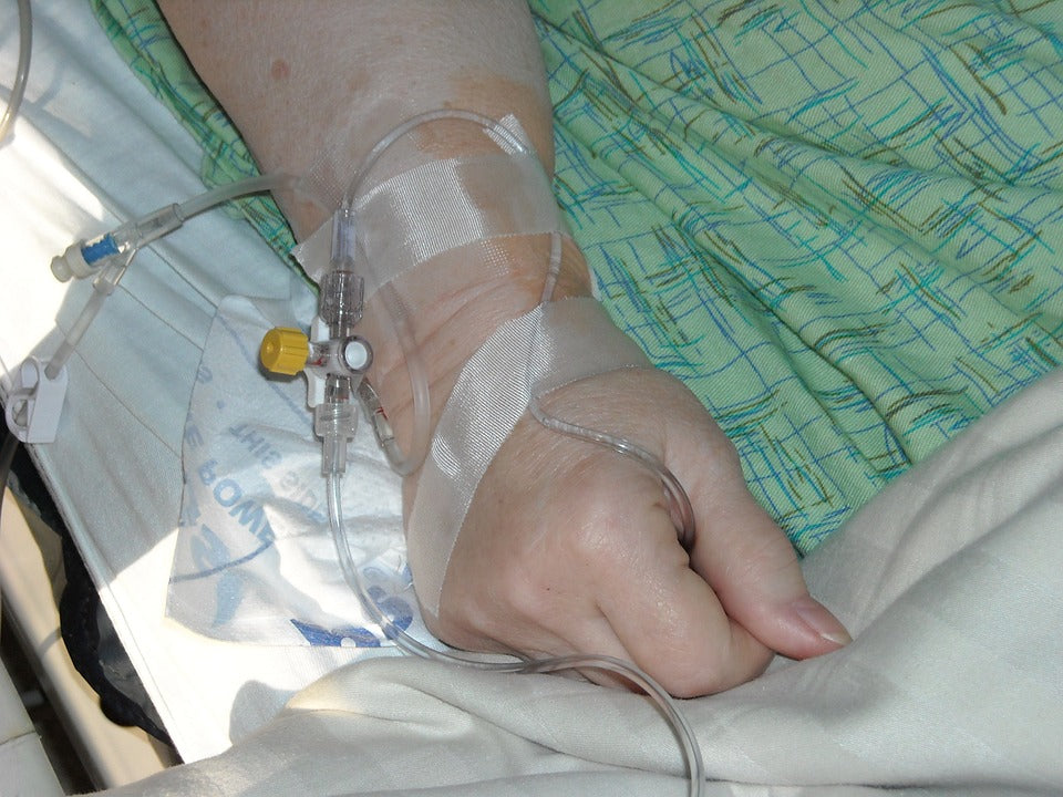 False Nails in Hospitals