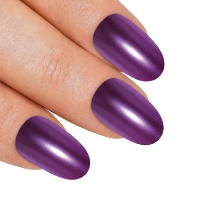 Bling Art press-on nails worn on a hand