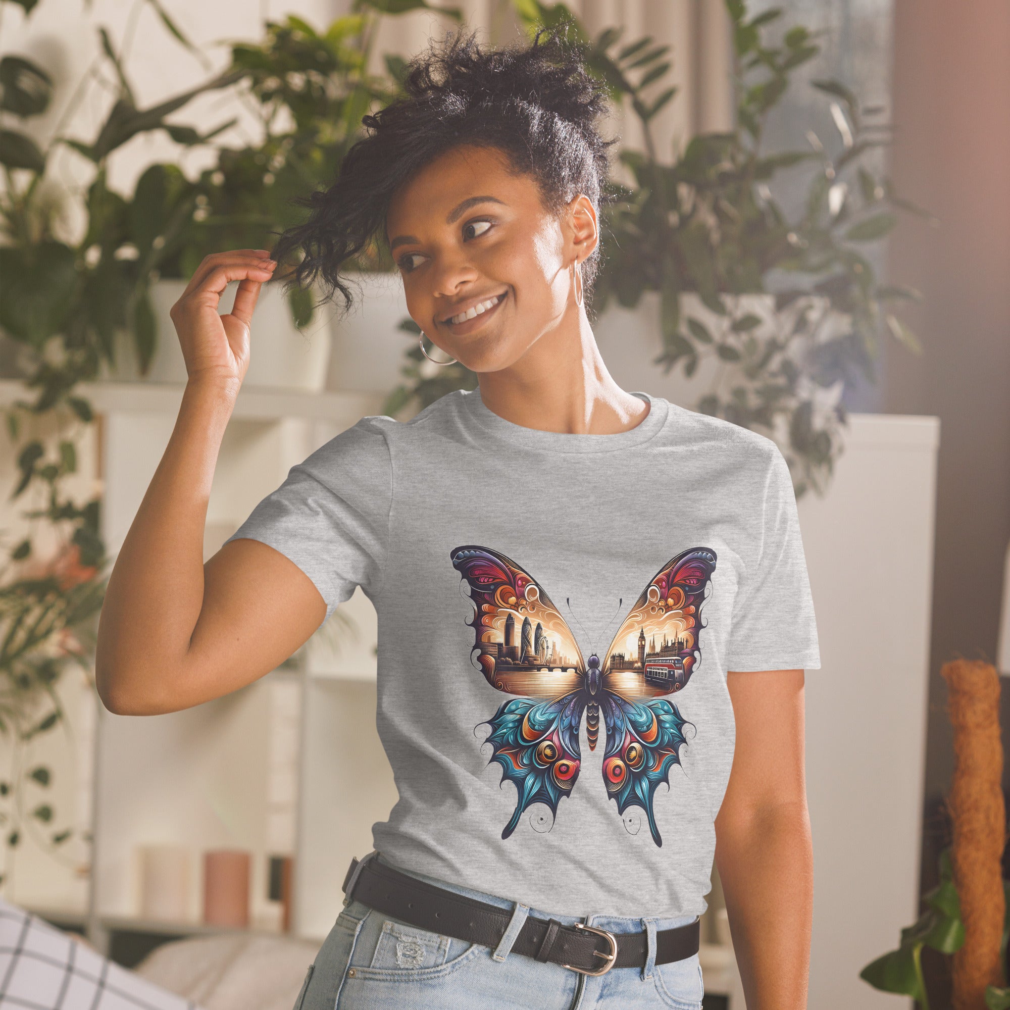 London Butterfly - Cityscape Art Apparel Short-Sleeve Unisex T-Shirt