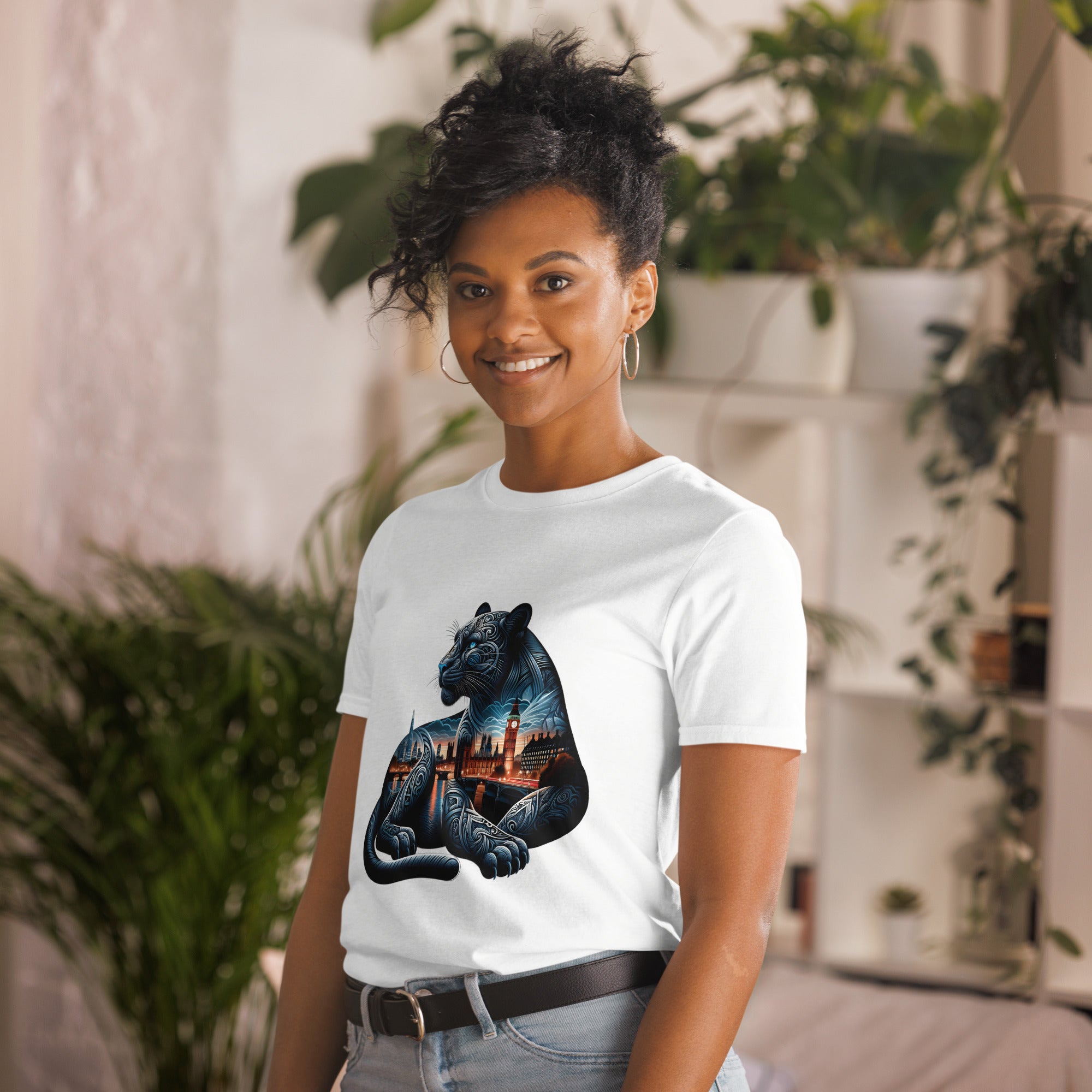 London Panther Nightfall - Animal Art Apparel Short-Sleeve Unisex T-Shirt